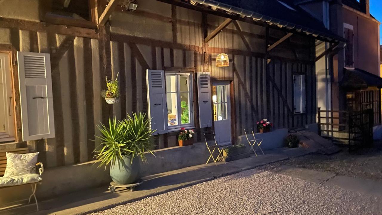Hotel Au Charme D'Ici La Chapelle-Saint-Sauveur  Exterior foto